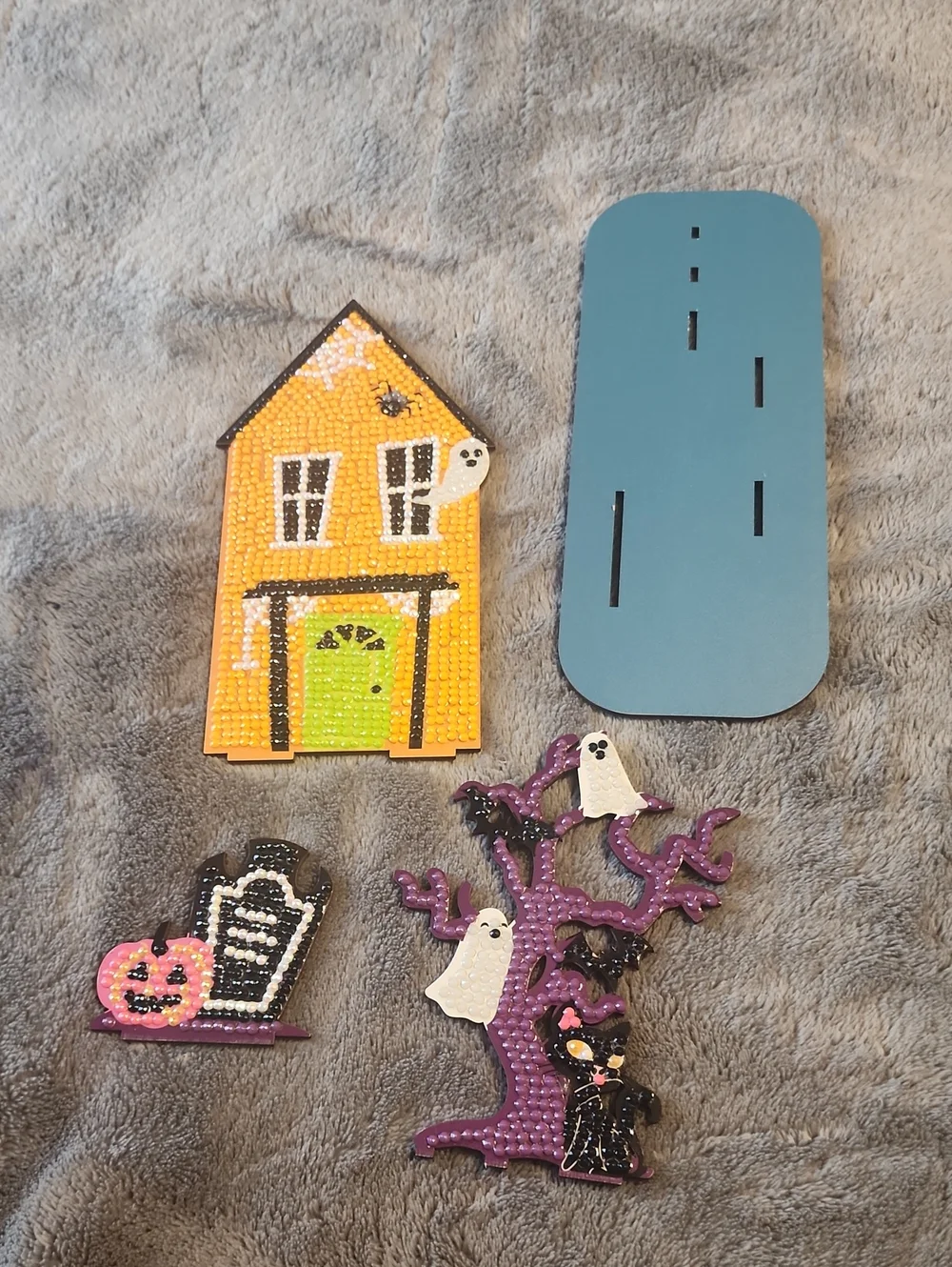 Diamond Art - Spooky House (Completed & Sealed)
